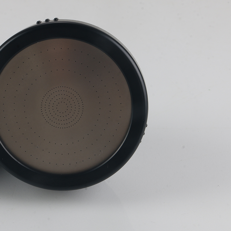 ジャパニーズブラックシャワーヘッド