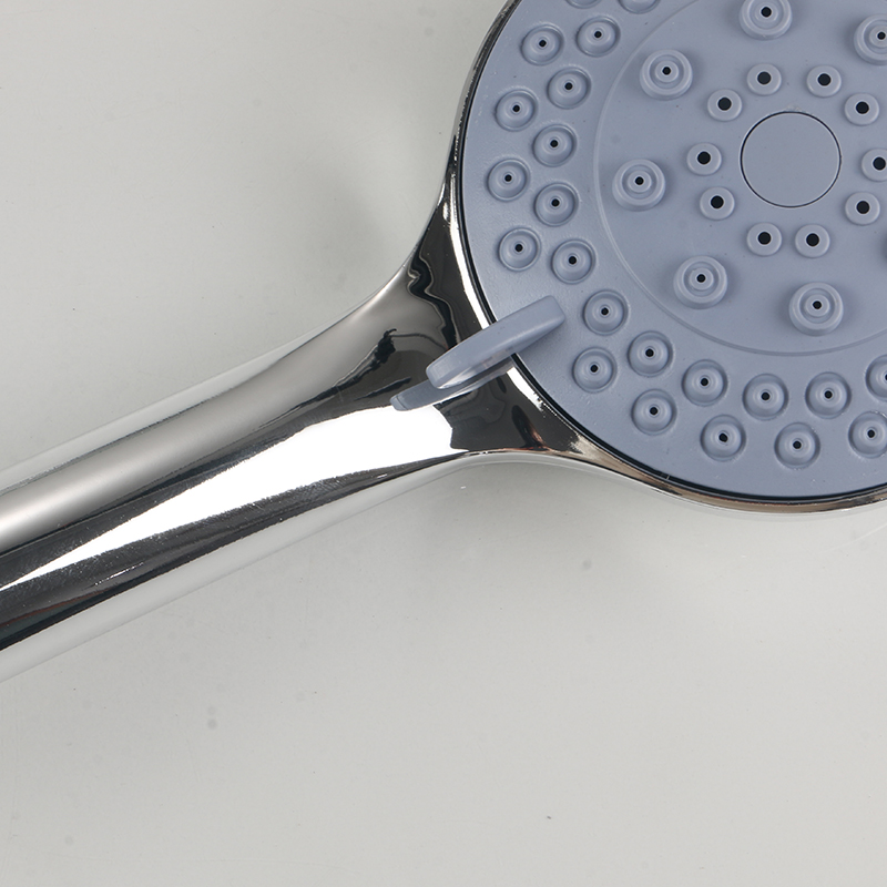 小さなアモイハードスパイクシャワー